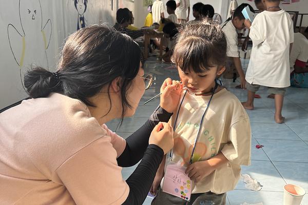 Overseas Service Group Provides 12 Days of Service Activities at Childcare Center and University in Thailand