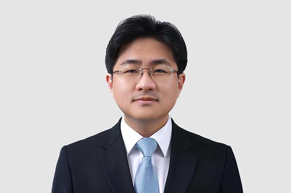 Developing AI-Based Models to Protect Vulnerable Consumers: Pf. Hong-Joo Lee Selected for Two Major Research Grants