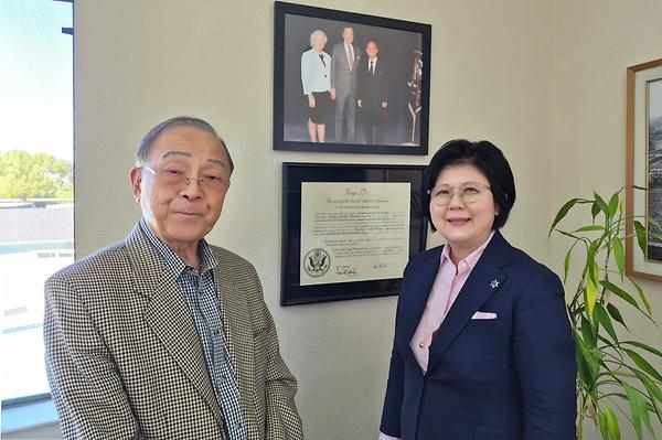 황규빈 박사 만나 대강당 신축 경과 공유…1차로 50만 달러 지원